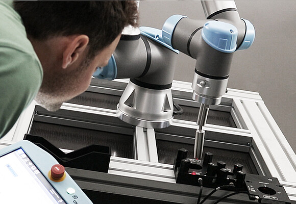 csm_TCP-Kalibrierung-UR-Cobots-webnews-02_75025c59d5 csm_TCP-Kalibrierung-UR-Cobots-webnews-02_75025c59d5